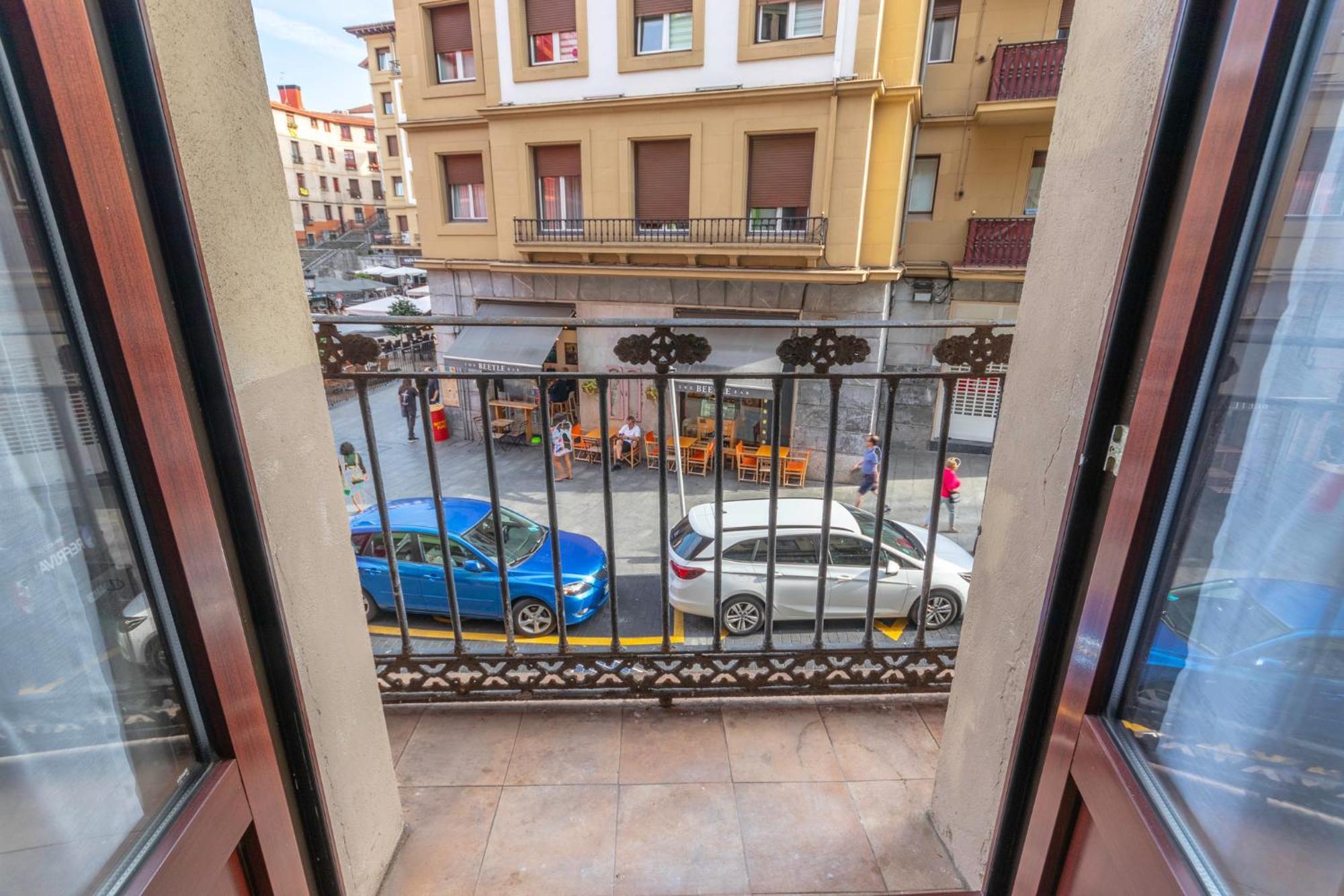 Plaza Unamuno - Casco Viejo - Parking Opcional Bilbao Exteriér fotografie